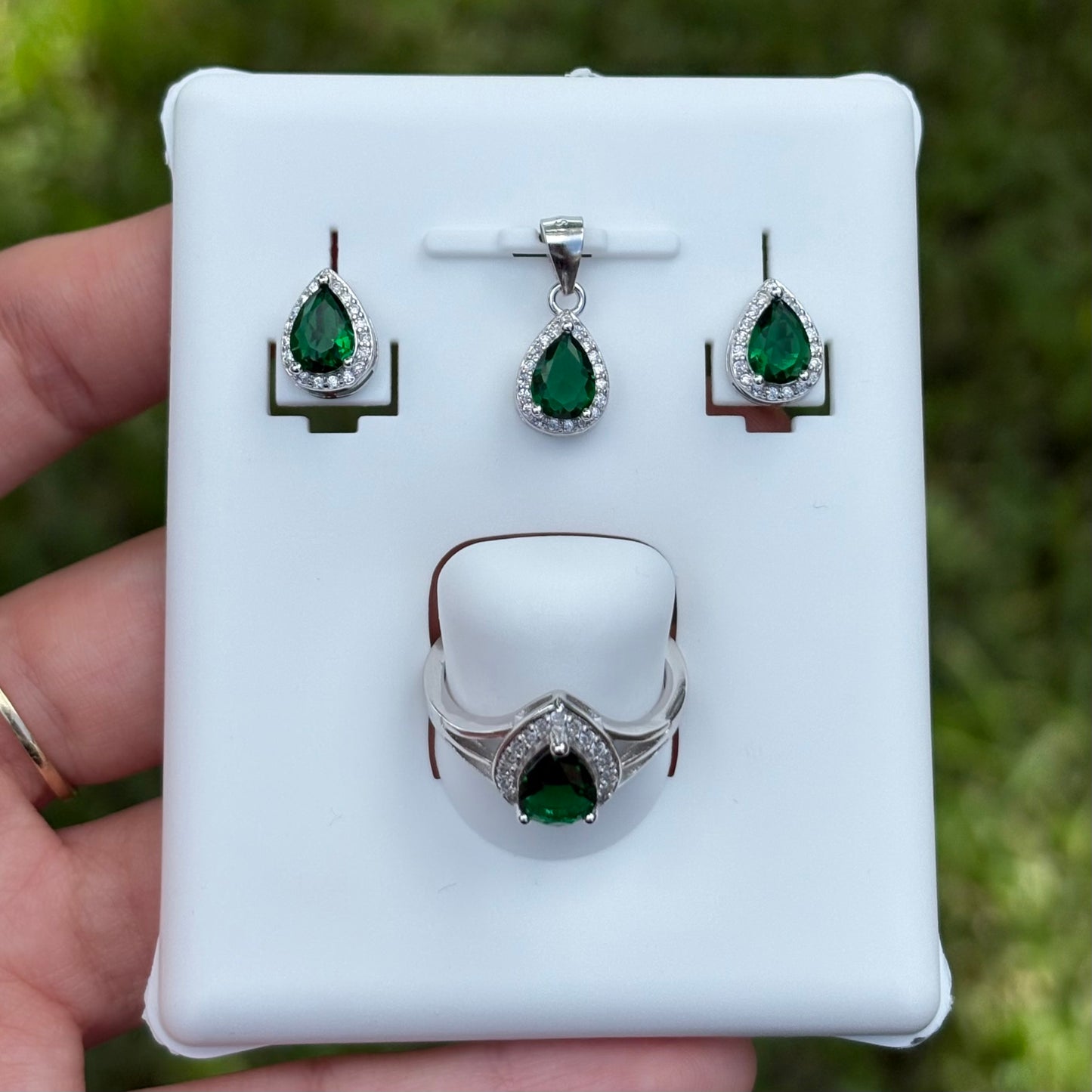 Tear Drop Set