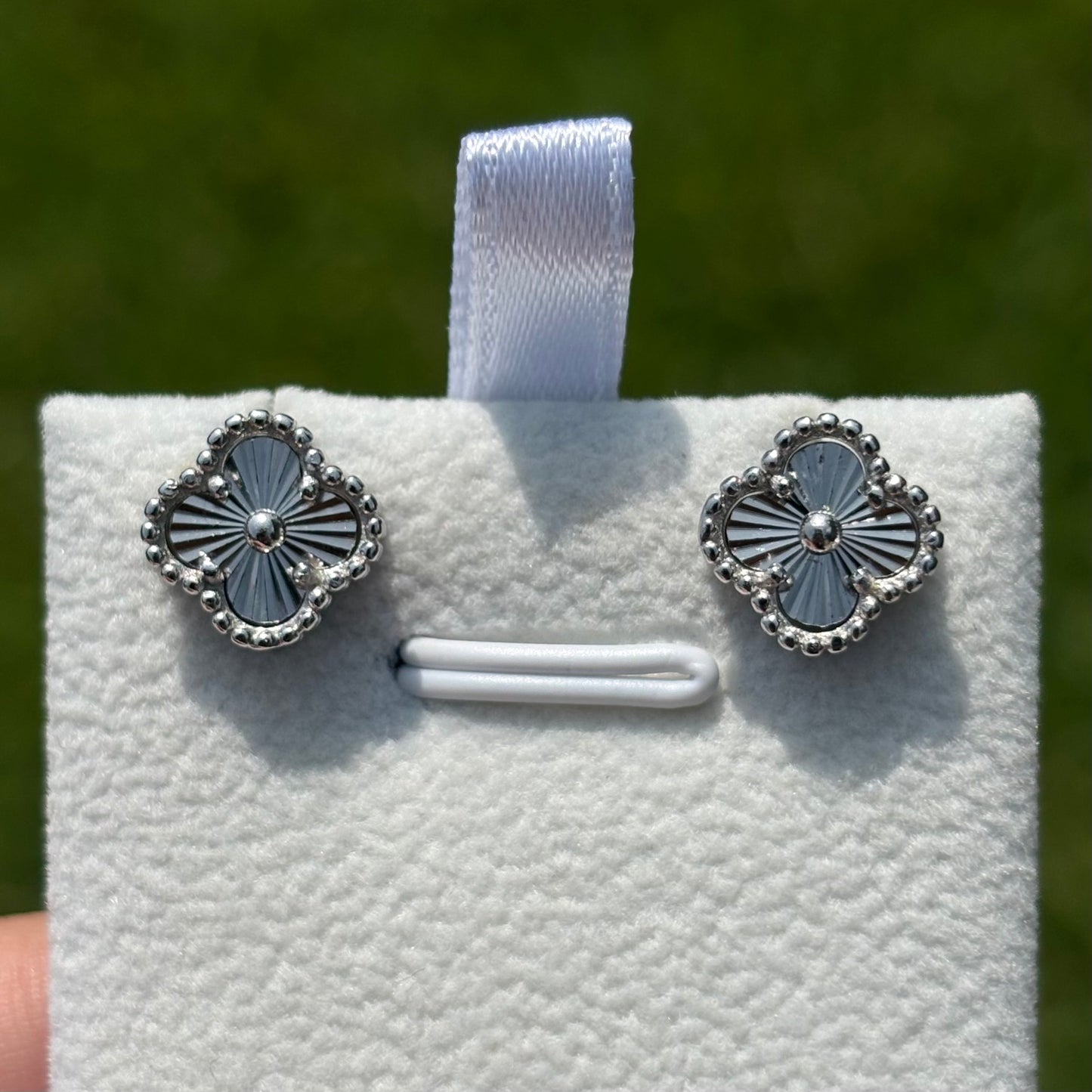 Silver Clover Set