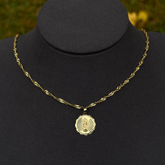 10k Gold Virgin Mary Pendant