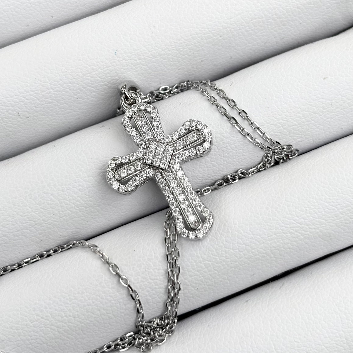 Sterling Silver Moissanite Cross Pendant