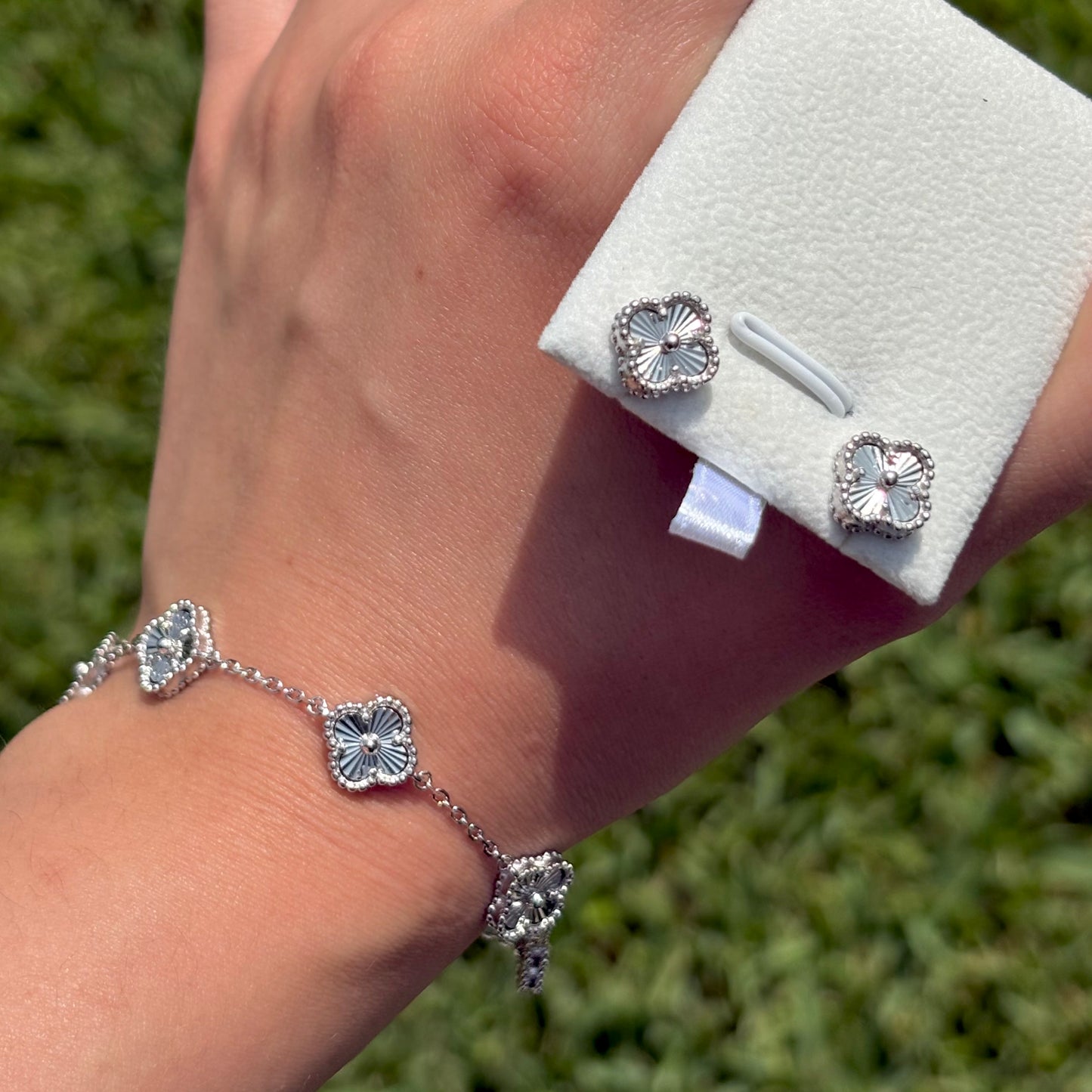 Silver Clover Set