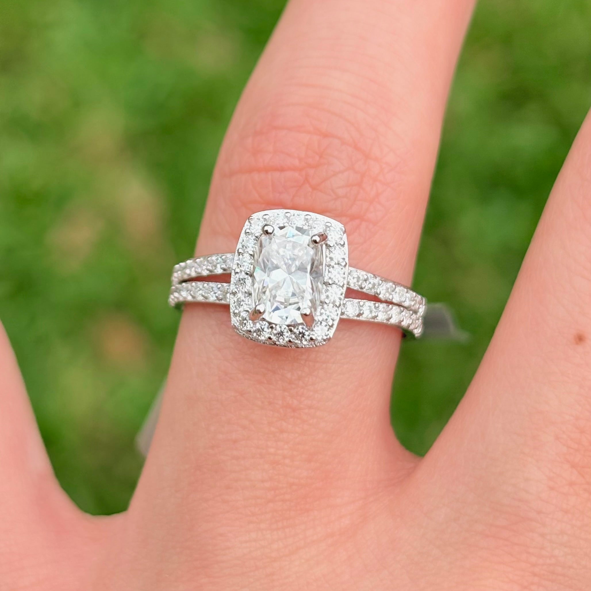 Sterling Silver Moissanite Ring
