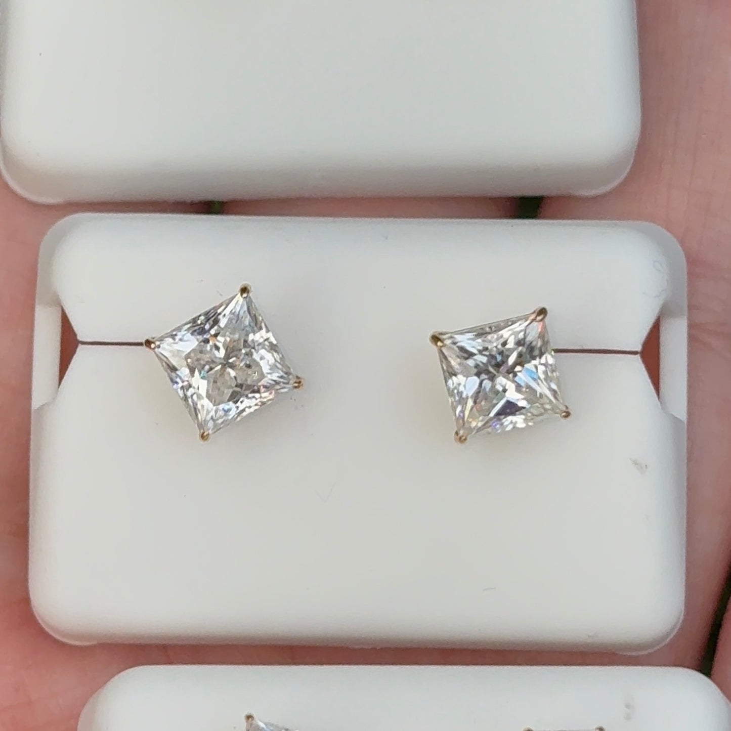 10k Gold Moissanite Stud Earrings