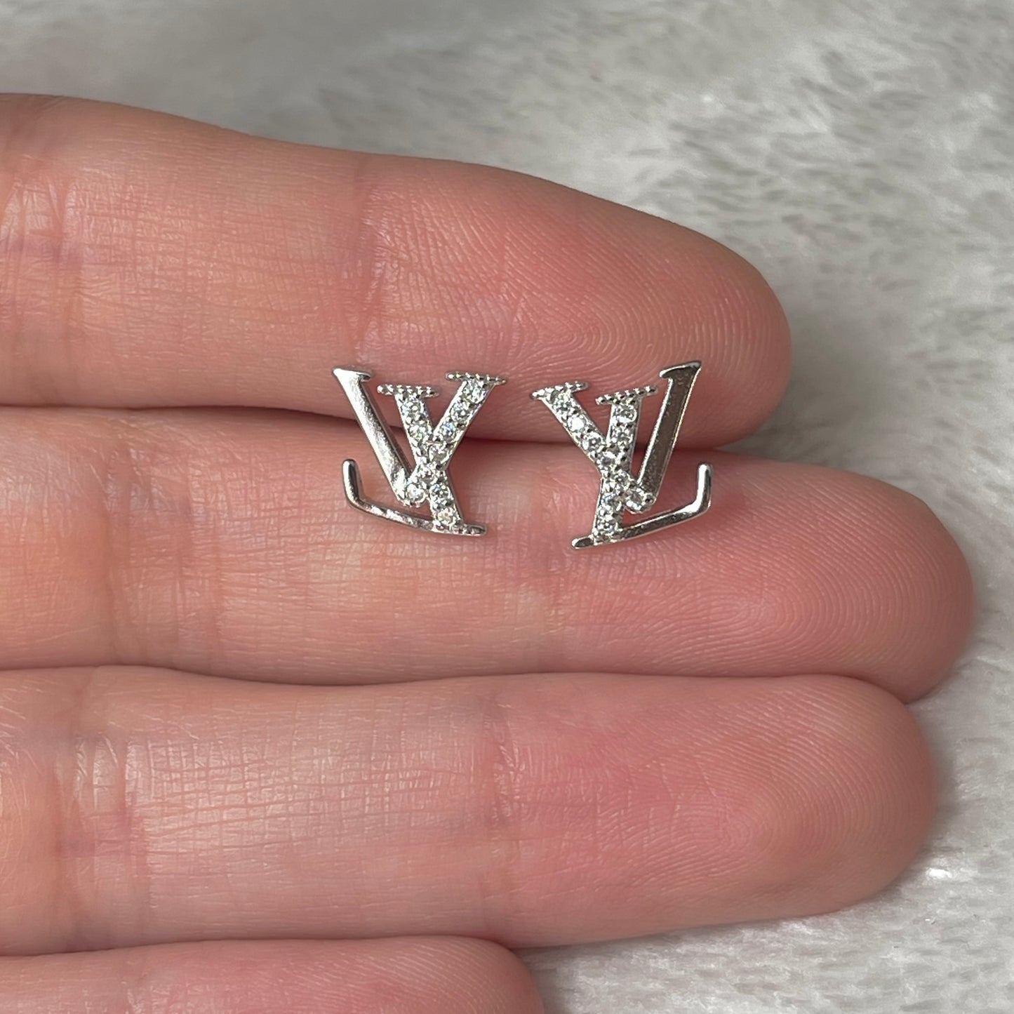 Lv Earrings