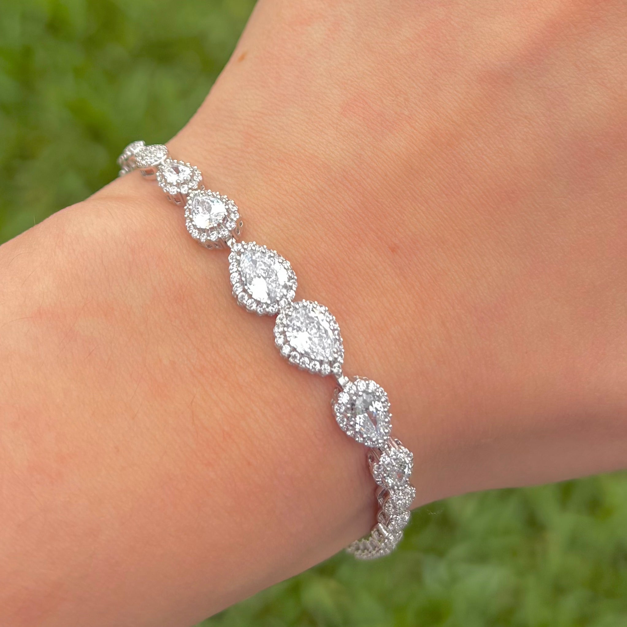 Raindrop Bracelet
