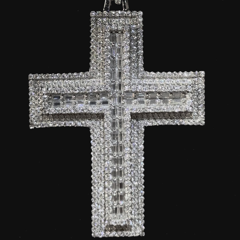 Sterling Silver Moissanite Pendant