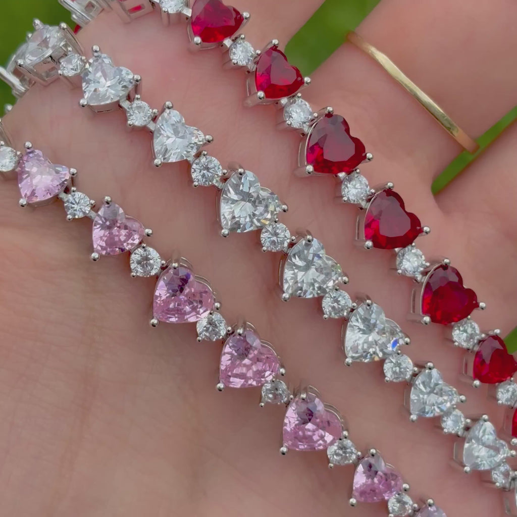 Silver Corazón Bracelet