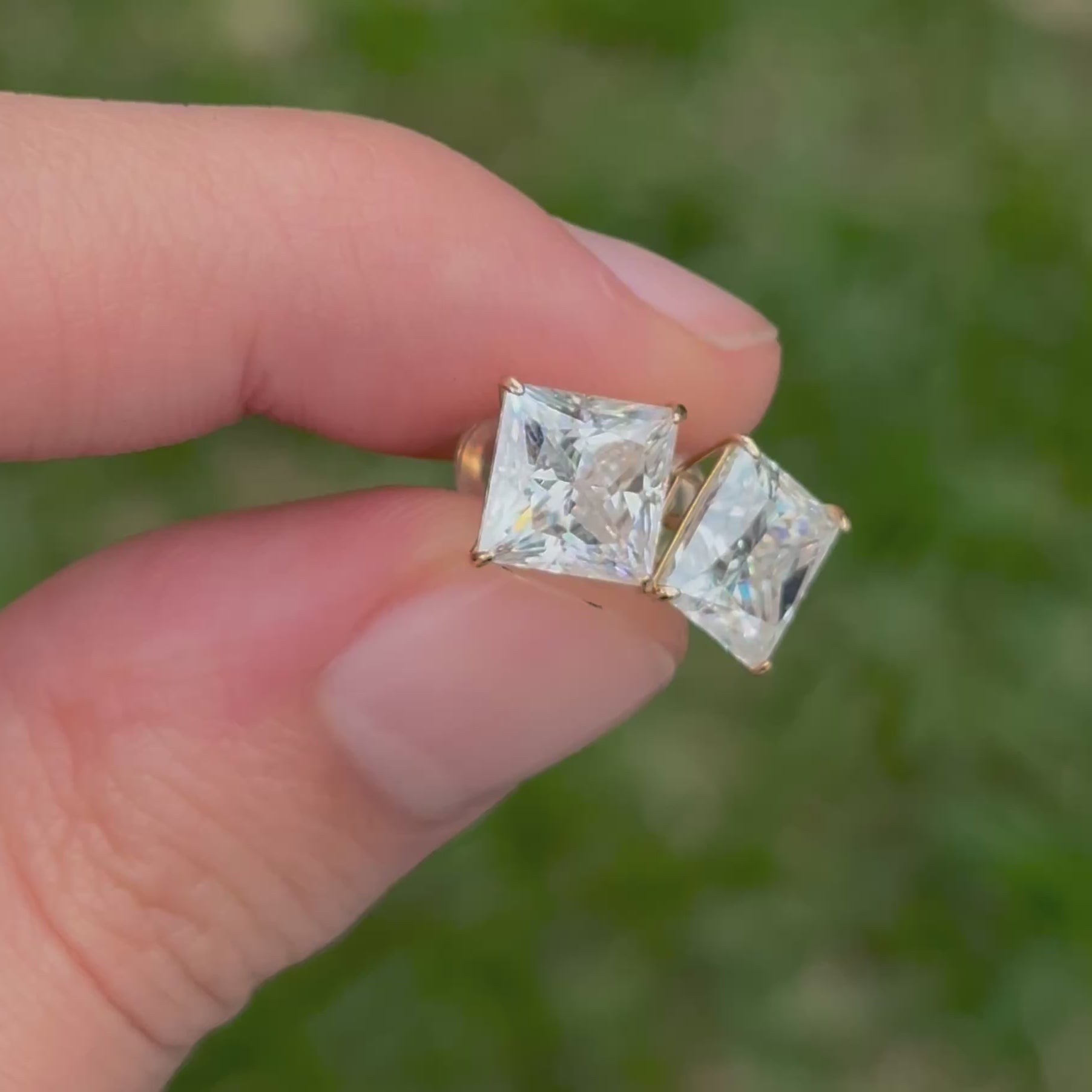 10k Gold Moissanite Stud Earrings